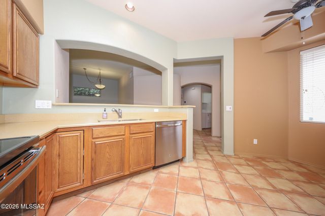 7384 E Placita Positivo, Tucson, AZ 85715