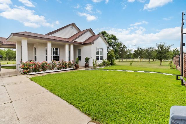 7925 Hayride RD, Del Valle, TX 78617