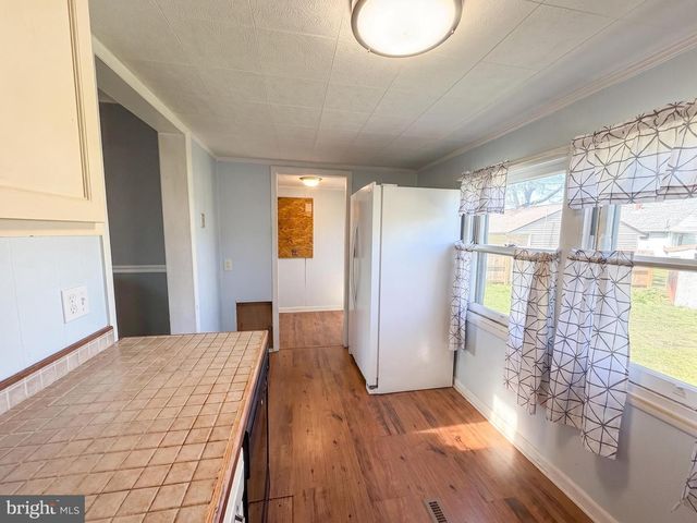 135 OAK HILL DR, Middletown, PA 17057