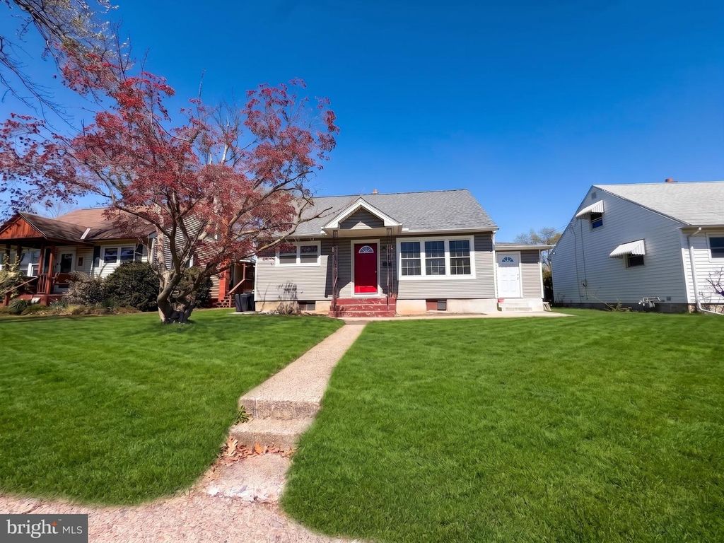 135 OAK HILL DR, Middletown, PA 17057
