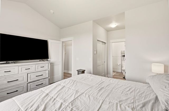 5949 S Sherri Lea Rd, Spokane, WA 99224