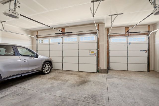 5949 S Sherri Lea Rd, Spokane, WA 99224