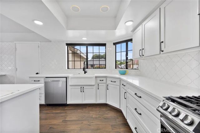 10906 Dee Dee Avenue, Bakersfield, CA 93312