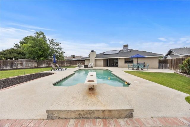 10906 Dee Dee Avenue, Bakersfield, CA 93312