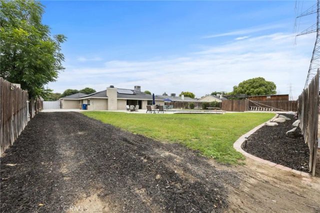 10906 Dee Dee Avenue, Bakersfield, CA 93312