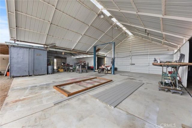 10906 Dee Dee Avenue, Bakersfield, CA 93312