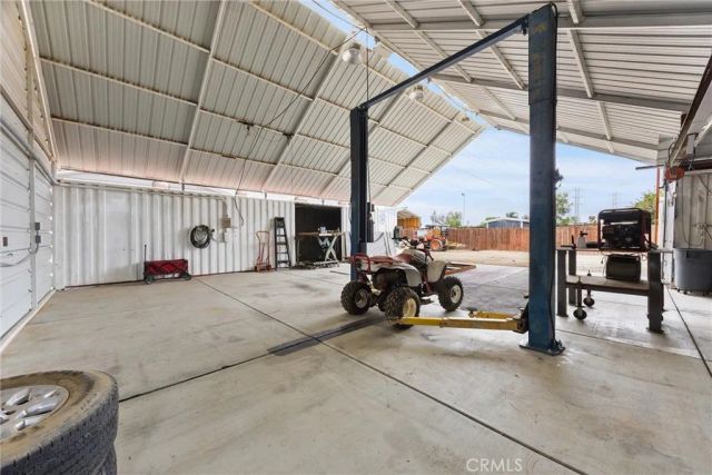 10906 Dee Dee Avenue, Bakersfield, CA 93312