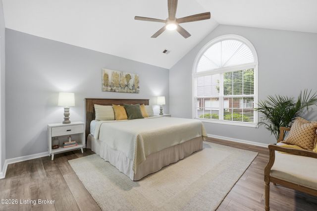 407 Baines Way, Louisville, KY 40245