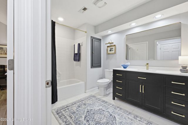 407 Baines Way, Louisville, KY 40245