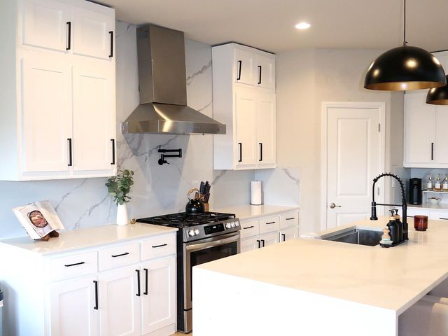 1310 Tophill Drive, Cedar Hill, TX 75104