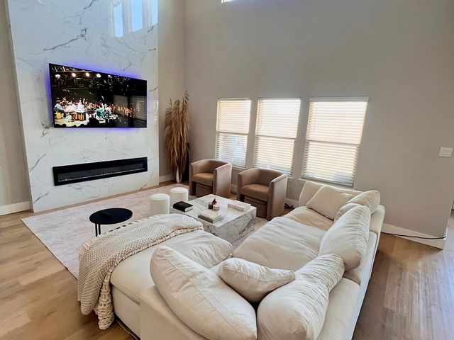 1310 Tophill Drive, Cedar Hill, TX 75104