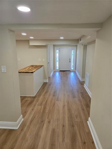 111 N MCMULLEN BOOTH ROAD, Clearwater, FL 33759