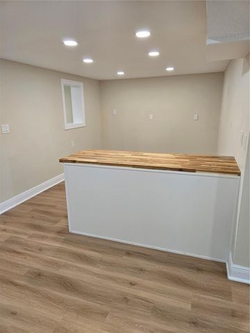 111 N MCMULLEN BOOTH ROAD, Clearwater, FL 33759