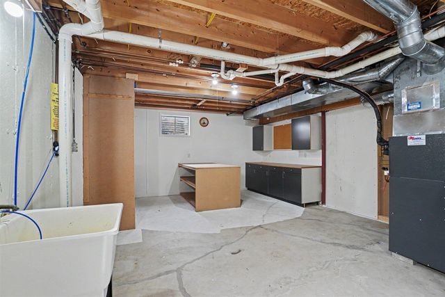 383 Courtney Street, Galesburg, MI 49053