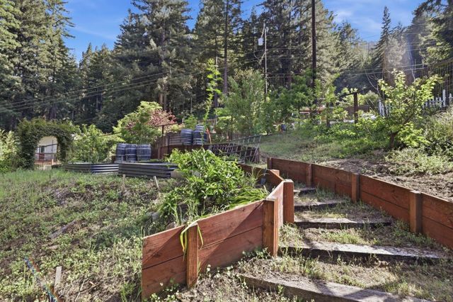 430 SAINT FRANCIS Drive, Boulder Creek, CA 95006