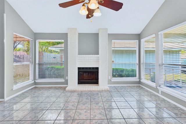 13615 Tanvern Lane, Houston, TX 77014