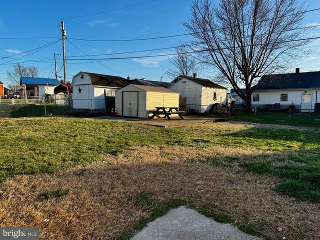 1708 RITA RD, Dundalk, MD 21222