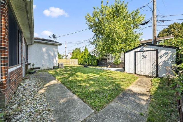 3148 Kingswood Drive, Grove City, OH 43123