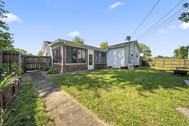 3148 Kingswood Drive, Grove City, OH 43123