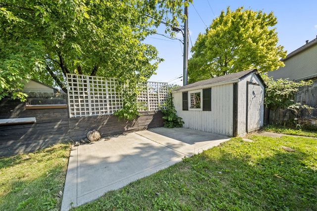 3148 Kingswood Drive, Grove City, OH 43123