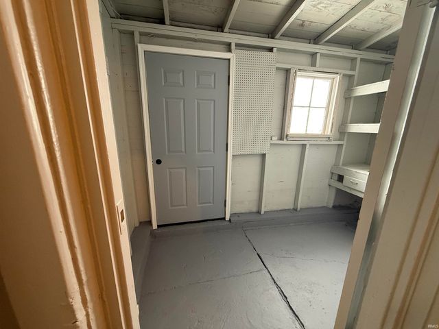 817 E Eckman Street, South Bend, IN 46614