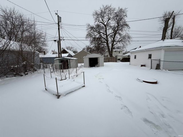 817 E Eckman Street, South Bend, IN 46614