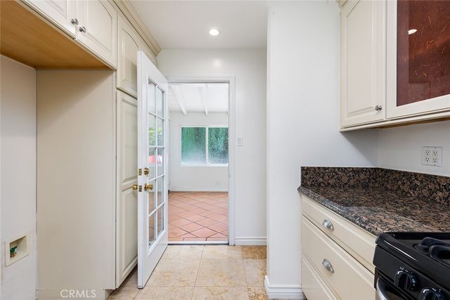 1030 Cynthia Avenue, Pasadena, CA 91107