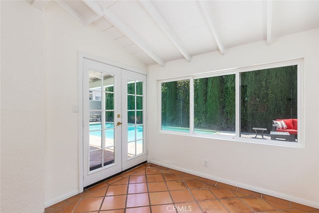 1030 Cynthia Avenue, Pasadena, CA 91107
