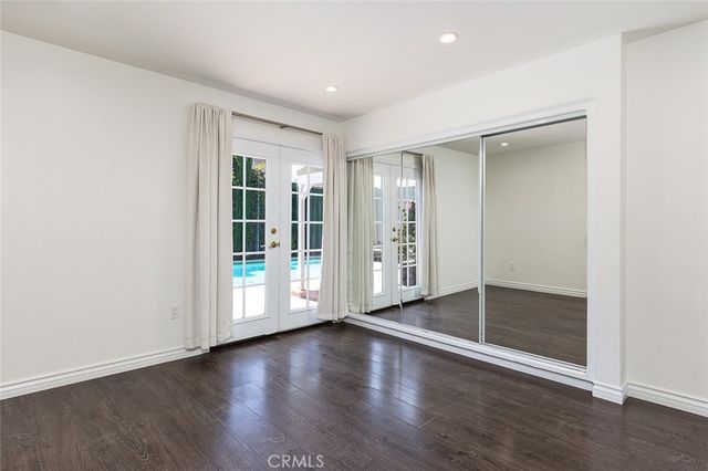 1030 Cynthia Avenue, Pasadena, CA 91107