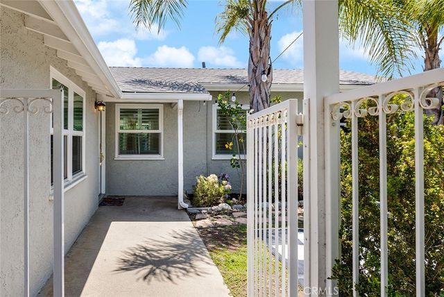 1030 Cynthia Avenue, Pasadena, CA 91107