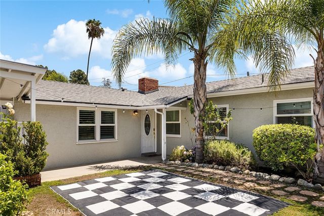 1030 Cynthia Avenue, Pasadena, CA 91107