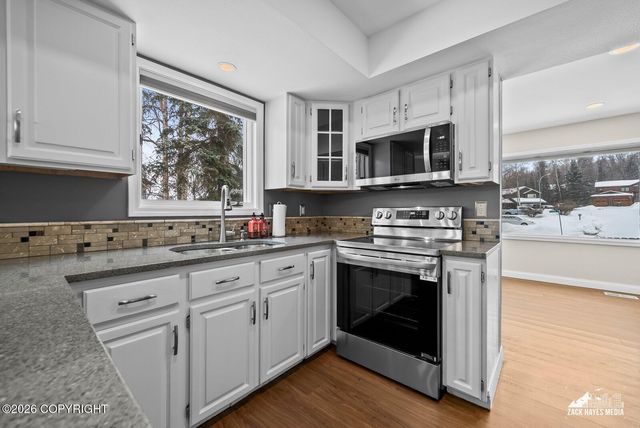 10821 Sushana Circle, Eagle River, AK 99577