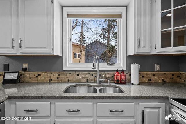 10821 Sushana Circle, Eagle River, AK 99577