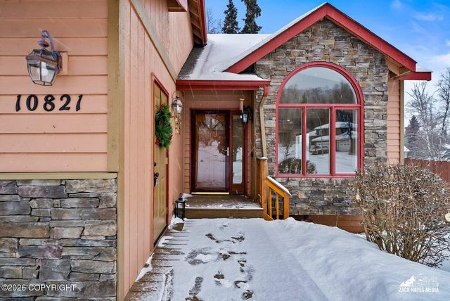 10821 Sushana Circle, Eagle River, AK 99577