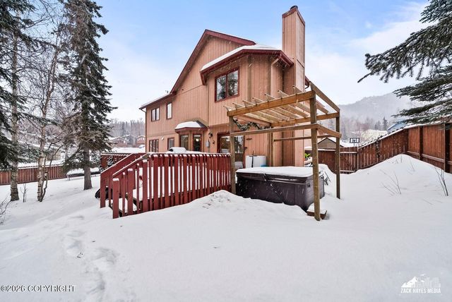 10821 Sushana Circle, Eagle River, AK 99577