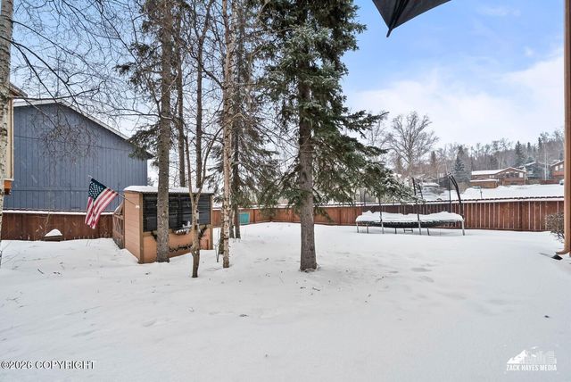 10821 Sushana Circle, Eagle River, AK 99577