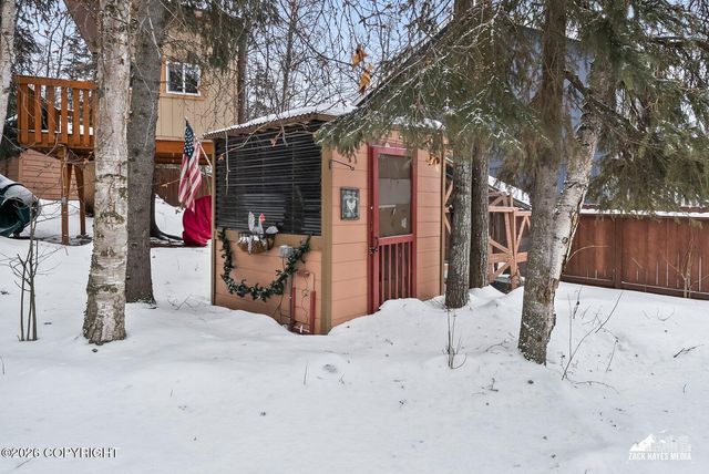 10821 Sushana Circle, Eagle River, AK 99577