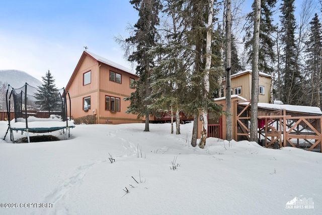 10821 Sushana Circle, Eagle River, AK 99577