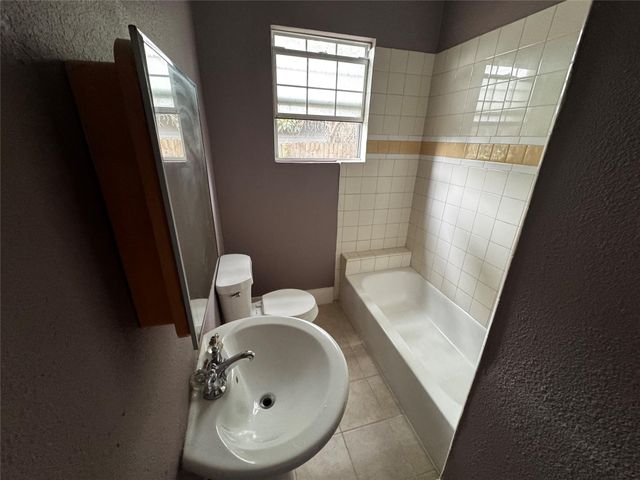 4510 La Branch Street 1, Houston, TX 77004