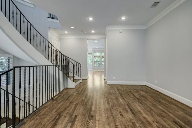 6618 Wanita Place, Houston, TX 77007