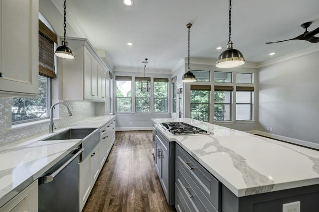 6618 Wanita Place, Houston, TX 77007