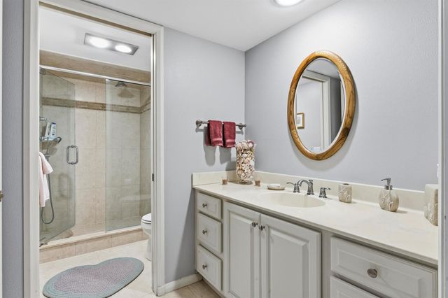 126 Lakeshore Drive 526, North Palm Beach, FL 33408