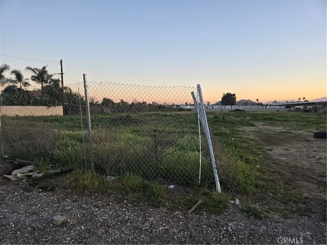 18251 Marygold, Bloomington, CA 92316