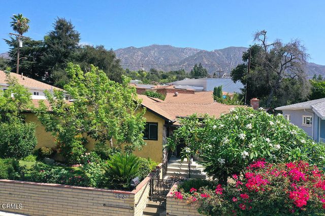 3527 Fairchild Street, Glendale, CA 91214