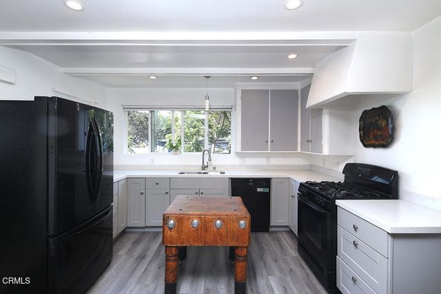 3527 Fairchild Street, Glendale, CA 91214