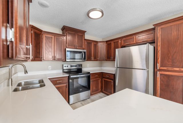 610 Brenna Road, Waxahachie, TX 75165