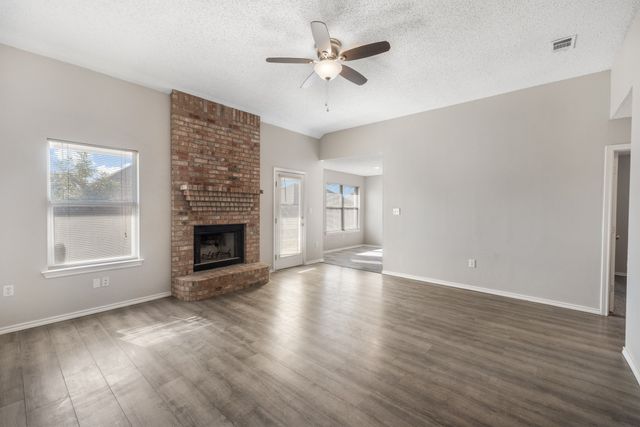 610 Brenna Road, Waxahachie, TX 75165