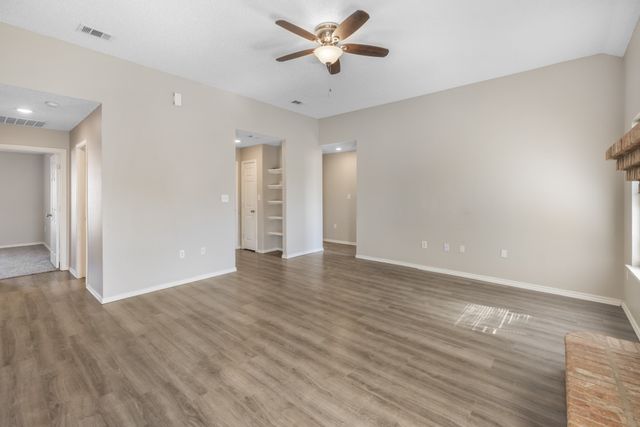 610 Brenna Road, Waxahachie, TX 75165