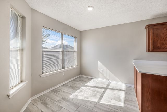 610 Brenna Road, Waxahachie, TX 75165