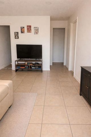 1255 NW 27th Ave, Fort Lauderdale, FL 33311